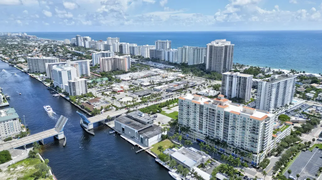3020 NE 32nd Avenue Fort Lauderdale FL 33308