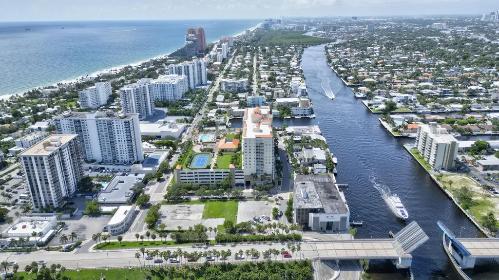 3020 NE 32nd Avenue Fort Lauderdale FL 33308