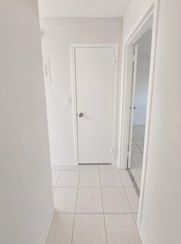 1150 NE 17th Court Fort Lauderdale FL 33305
