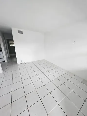 1150 NE 17th Court Fort Lauderdale FL 33305