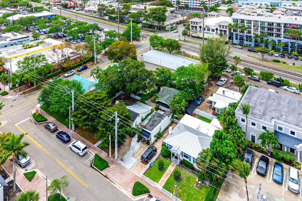 301 NE 1st Street Delray Beach FL