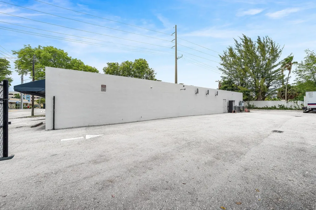 301 NE 1st Street Delray Beach FL
