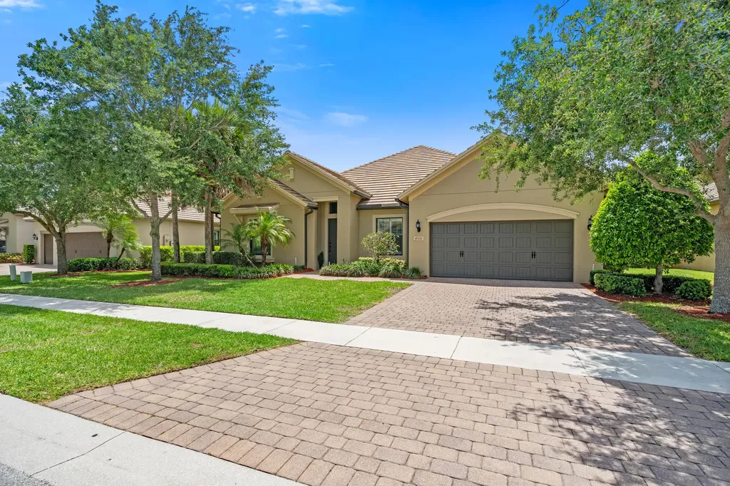4591 Siena Circle Wellington FL 33414