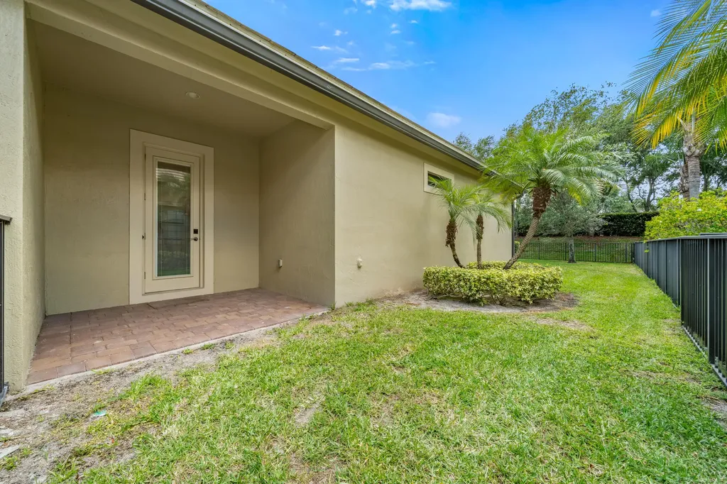 4591 Siena Circle Wellington FL 33414