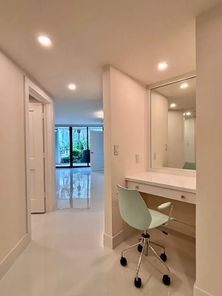 3701 S Flagler Drive West Palm Beach FL 33405