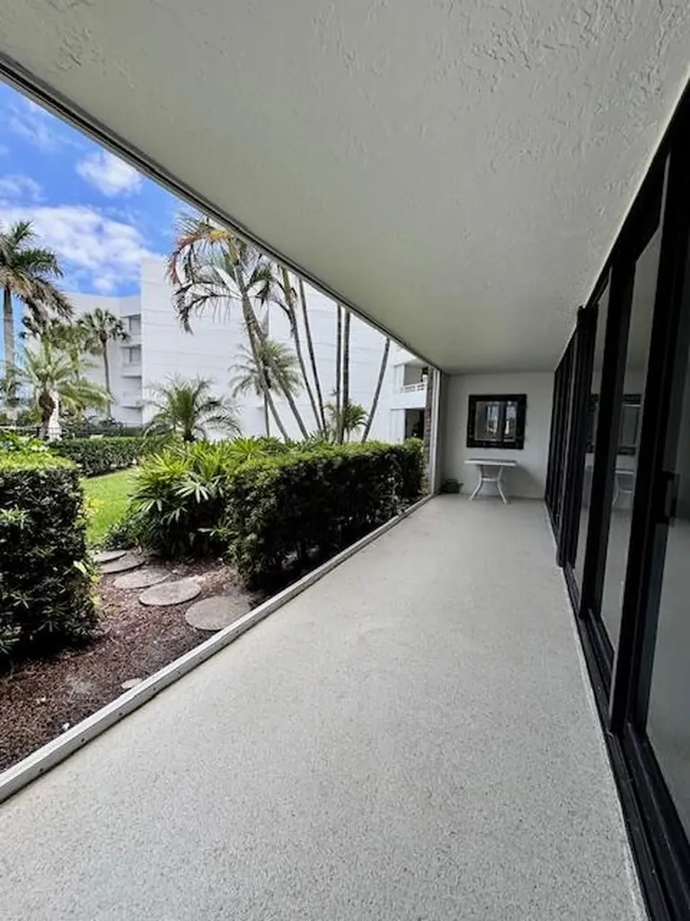 3701 S Flagler Drive West Palm Beach FL 33405