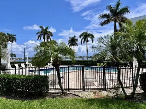 3701 S Flagler Drive West Palm Beach FL 33405