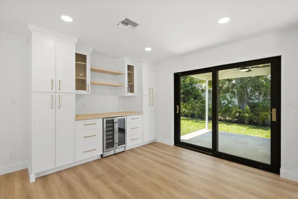 128 W Norfolk Road Jupiter FL 33469