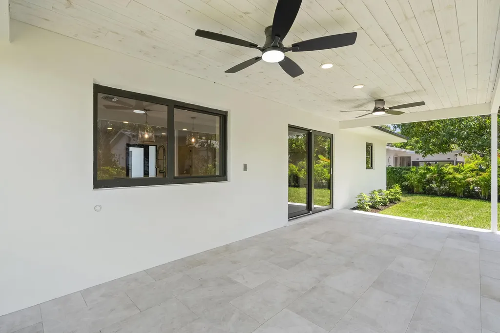 128 W Norfolk Road Jupiter FL 33469