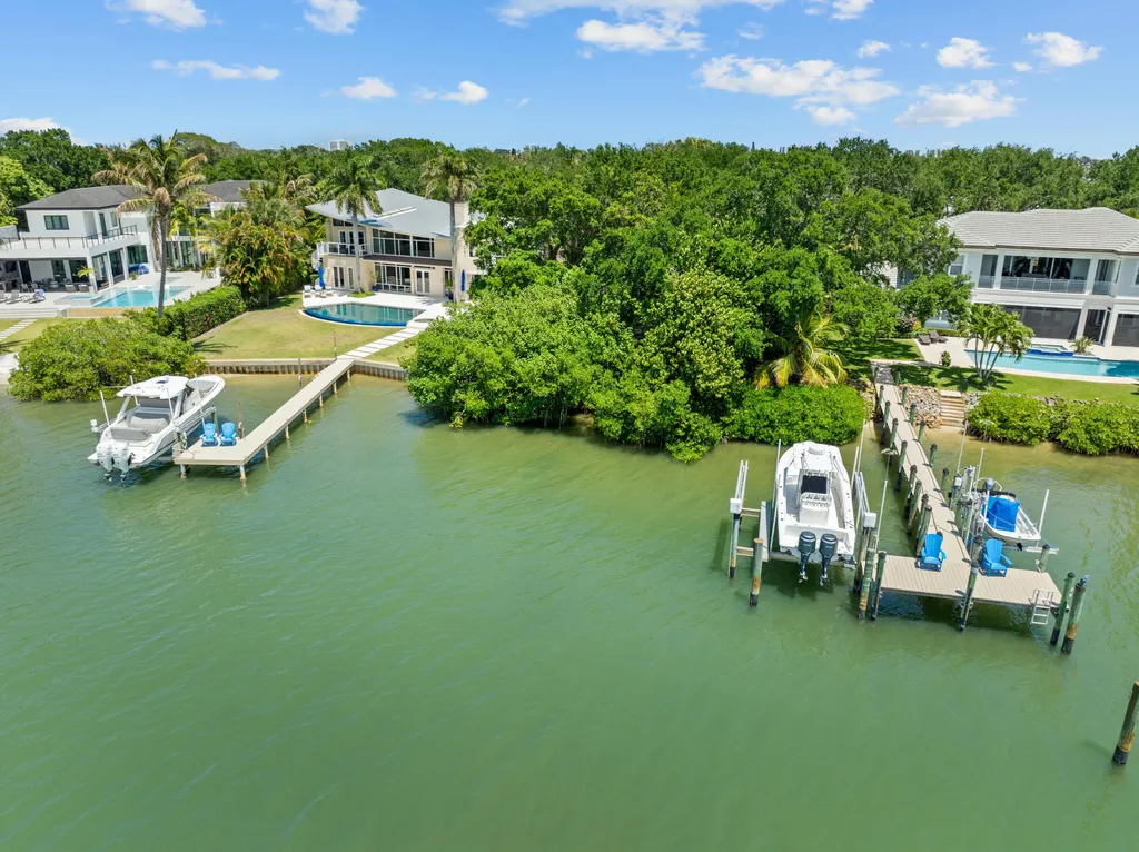 128 W Norfolk Road Jupiter FL 33469