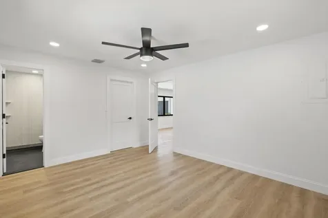 128 W Norfolk Road Jupiter FL 33469