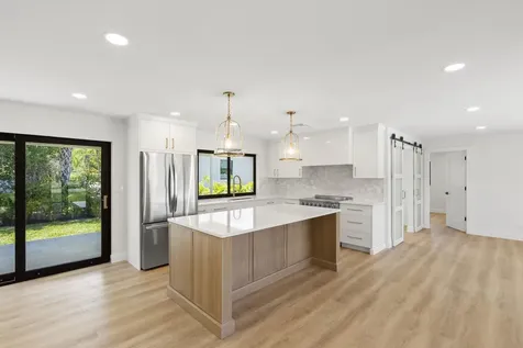 128 W Norfolk Road Jupiter FL 33469