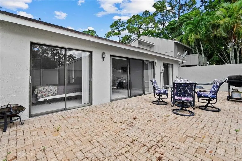 12875 Spinnaker Lane Wellington FL 33414