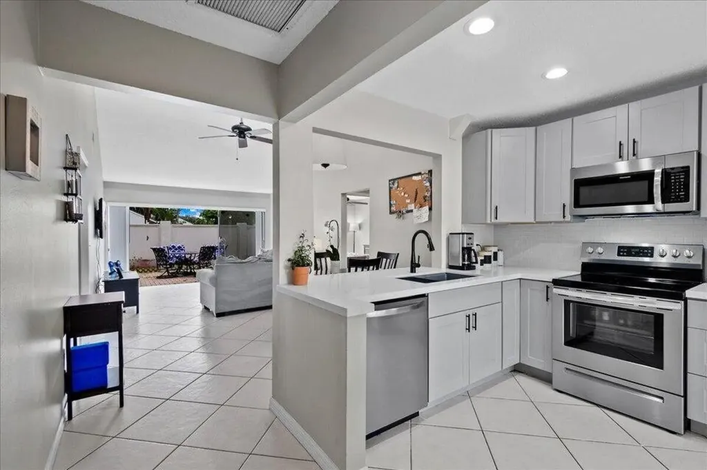 12875 Spinnaker Lane Wellington FL 33414