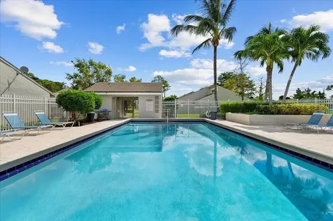 12875 Spinnaker Lane Wellington FL 33414