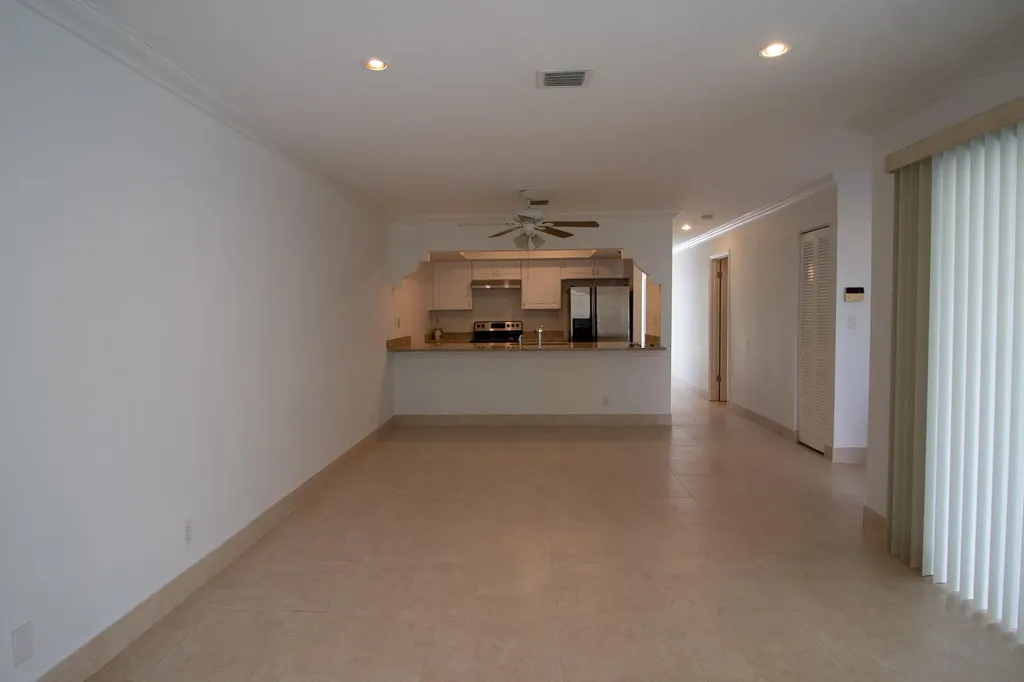 1437 White Pine Drive Wellington FL 33414