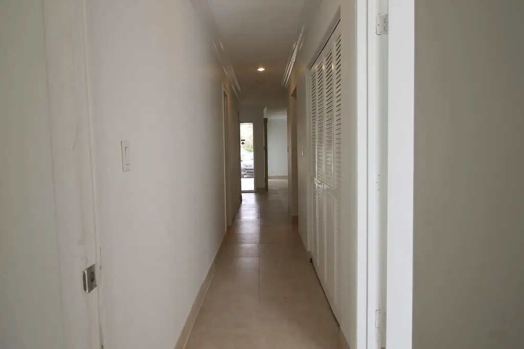 1437 White Pine Drive Wellington FL 33414