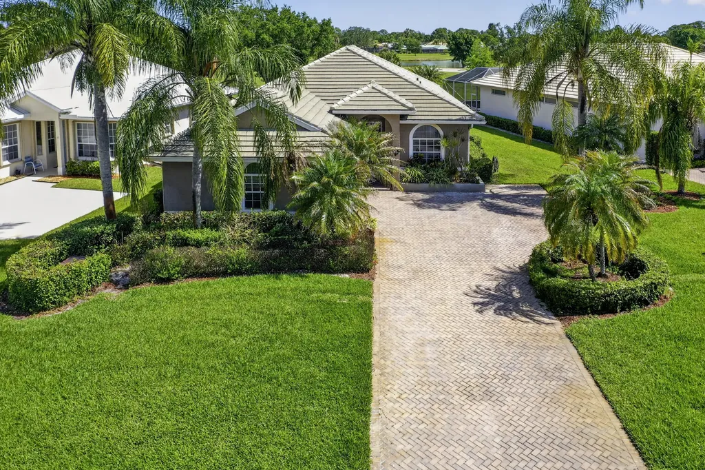 9434 Poinciana Court Fort Pierce FL 34951