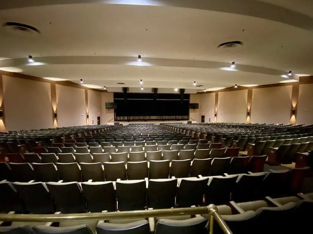 3027 Guildford B Boca Raton FL 33434