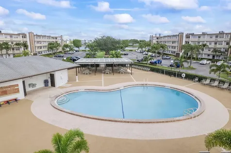 3027 Guildford B Boca Raton FL 33434