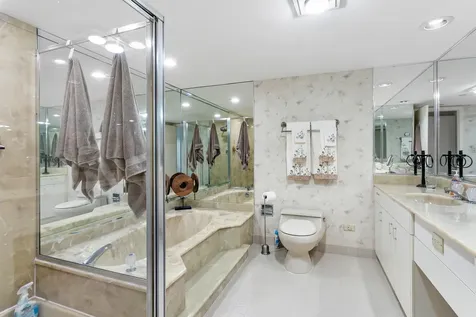 5070 N Ocean Drive Singer Island FL 33404