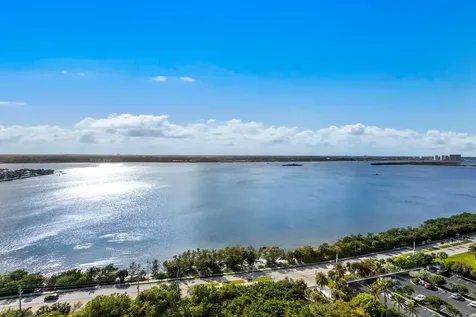 5070 N Ocean Drive Singer Island FL 33404