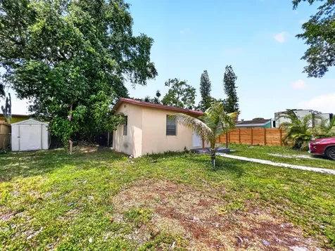 1612 N 58th Avenue Hollywood FL 33021
