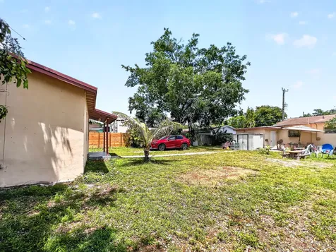 1612 N 58th Avenue Hollywood FL 33021