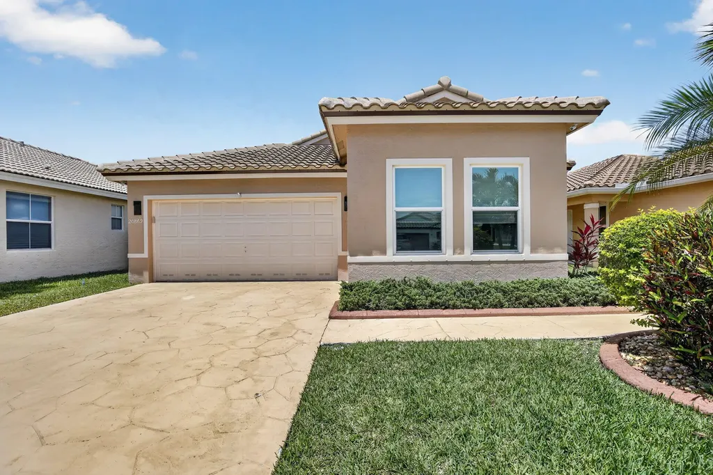 20869 NW 17th Street Pembroke Pines FL 33029