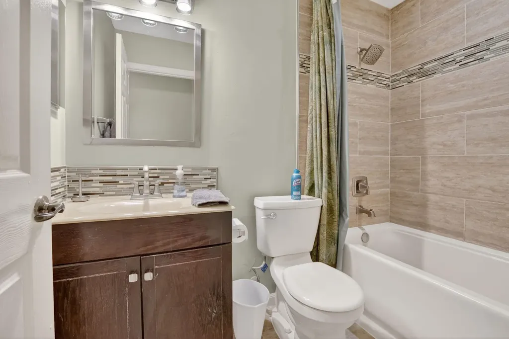 20869 NW 17th Street Pembroke Pines FL 33029