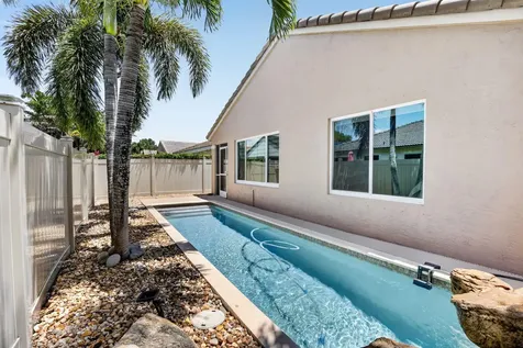 20869 NW 17th Street Pembroke Pines FL 33029