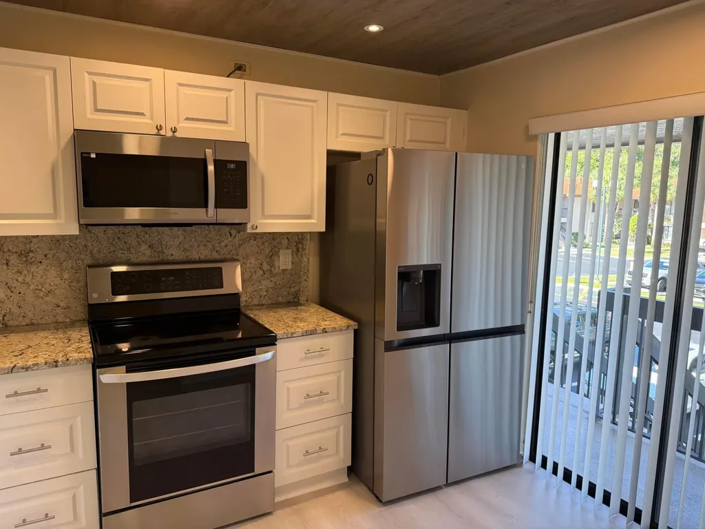 5150 E Club Circle Boca Raton FL 33487