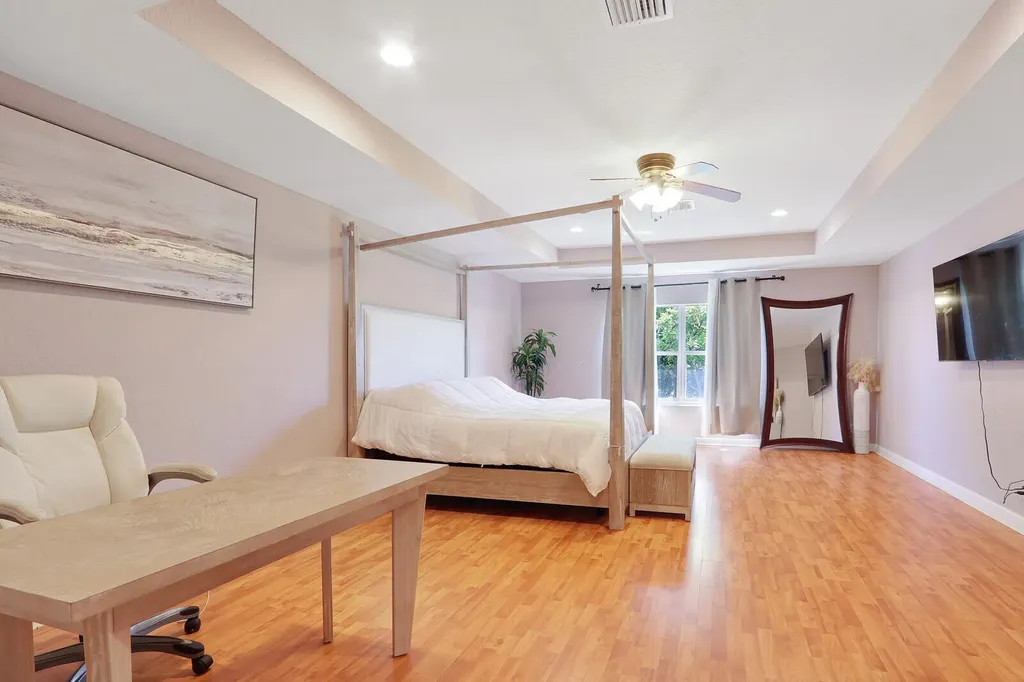 3124 Bollard Road West Palm Beach FL 33411