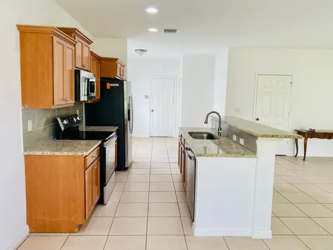 9312 Natures Way Fort Pierce FL 34945