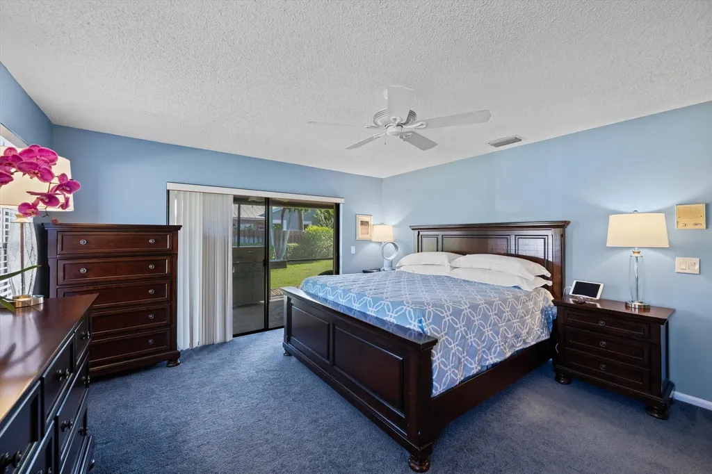 657 Juniper Place Wellington FL 33414