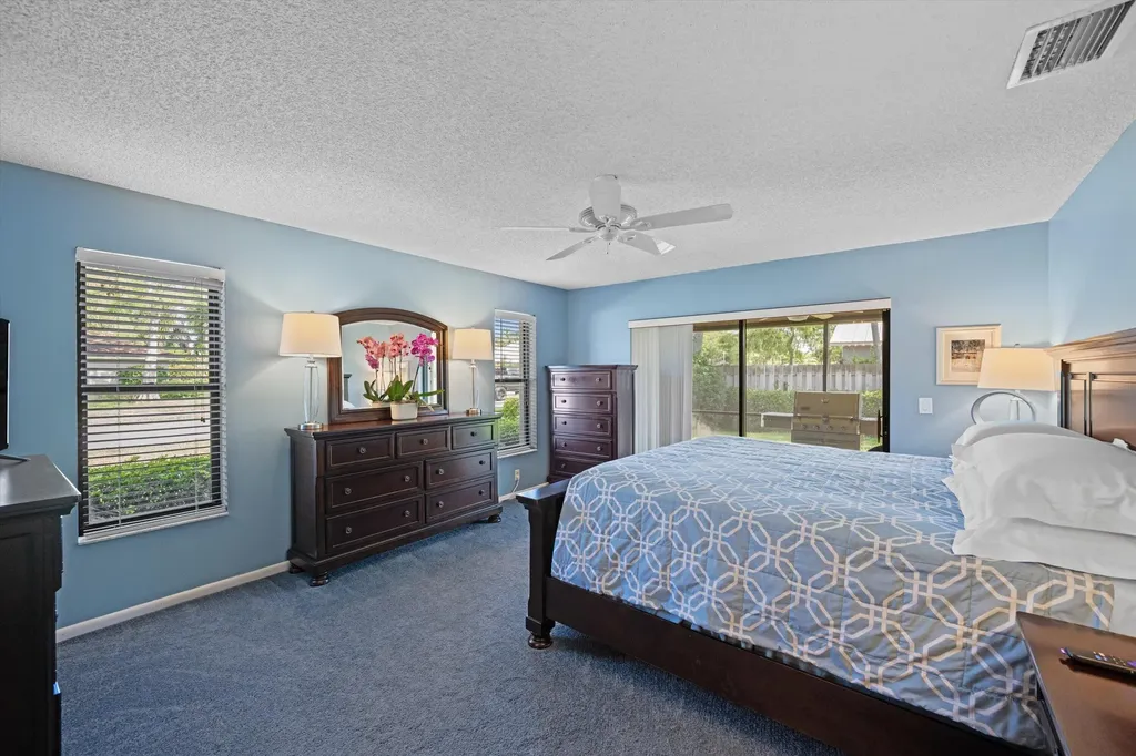 657 Juniper Place Wellington FL 33414