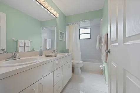 657 Juniper Place Wellington FL 33414
