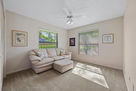 657 Juniper Place Wellington FL 33414
