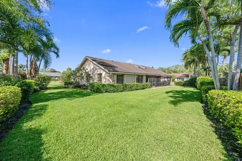 657 Juniper Place Wellington FL 33414