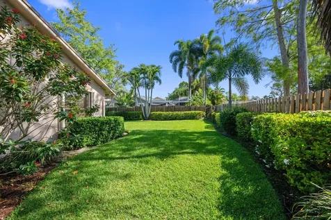 657 Juniper Place Wellington FL 33414