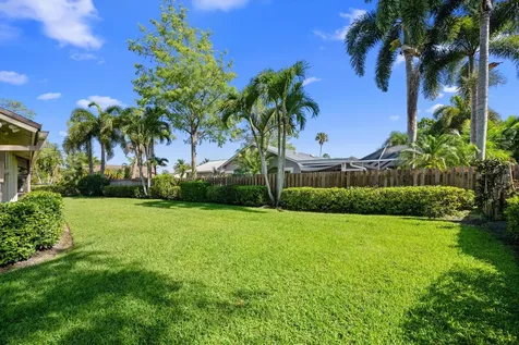 657 Juniper Place Wellington FL 33414