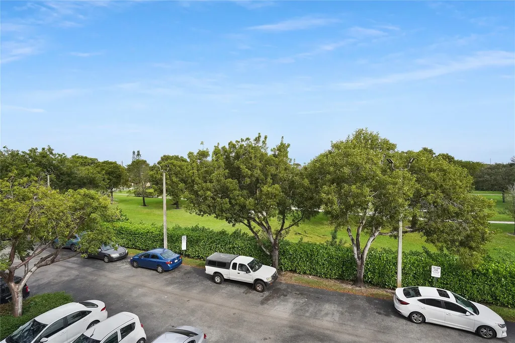 7085 Nova Drive Davie FL 33317