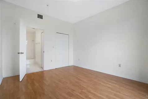7085 Nova Drive Davie FL 33317