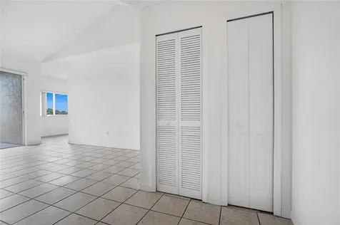 7085 Nova Drive Davie FL 33317
