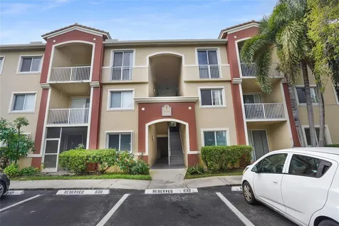 7085 Nova Drive Davie FL 33317