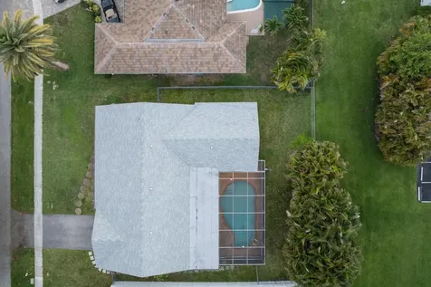 7521 SW 1st Street Plantation FL 33317