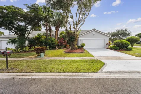 8914 Brittany Lakes Drive Boynton Beach FL 33472