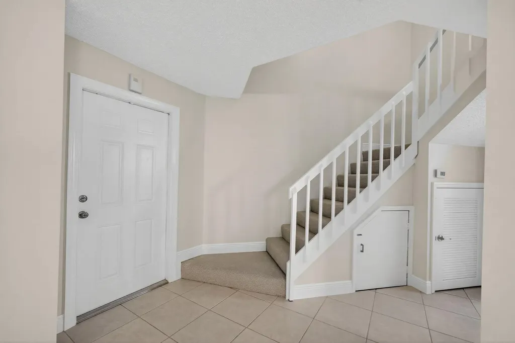 246 Seabreeze Circle Jupiter FL 33477
