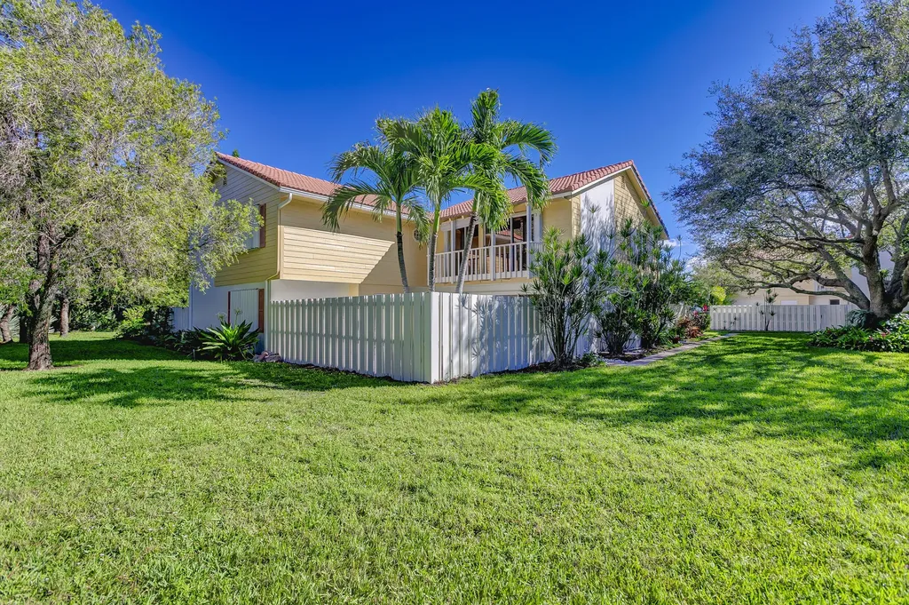246 Seabreeze Circle Jupiter FL 33477