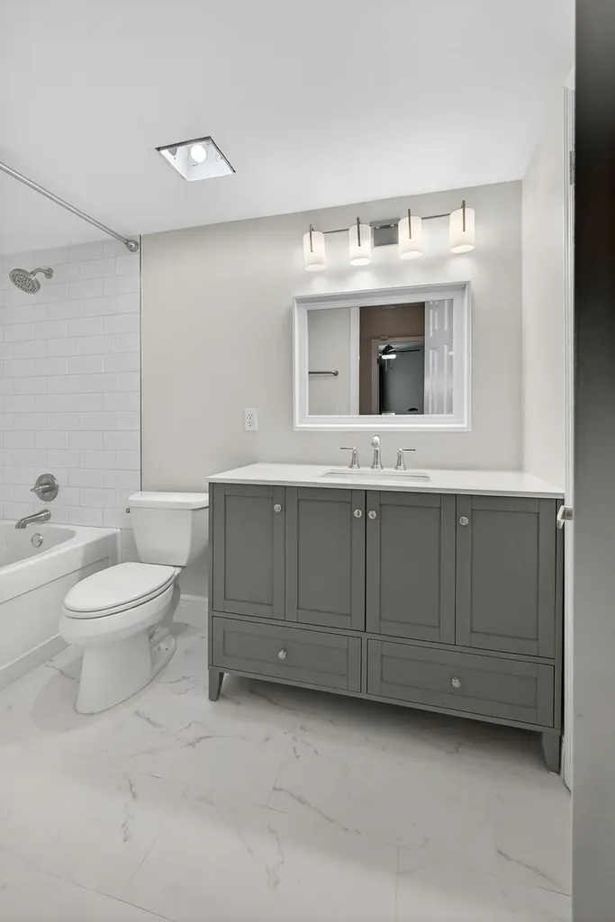 246 Seabreeze Circle Jupiter FL 33477